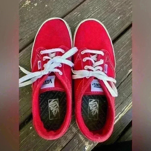 VANS, youth size 5, good condition, red sneakers - Picture 1 of 9